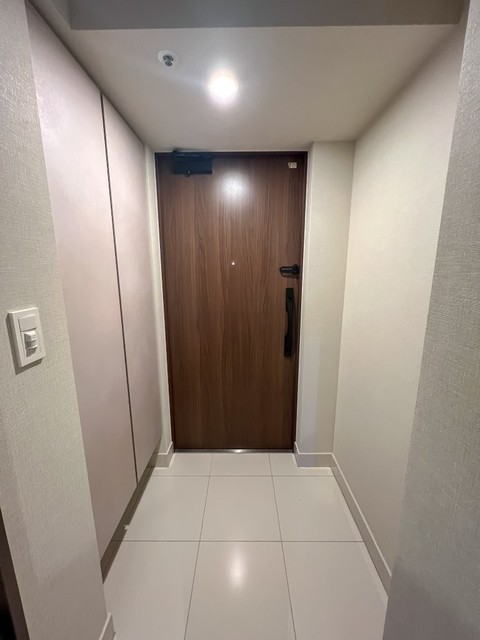 23/29 玄関