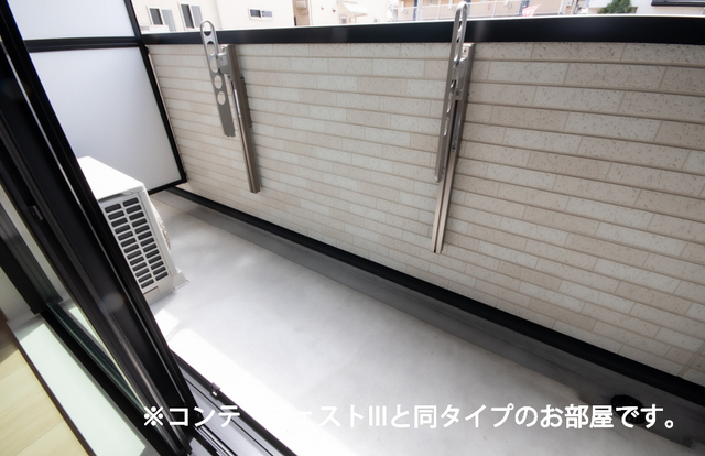 20/30 バルコニー