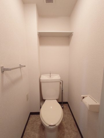 24/27 トイレ