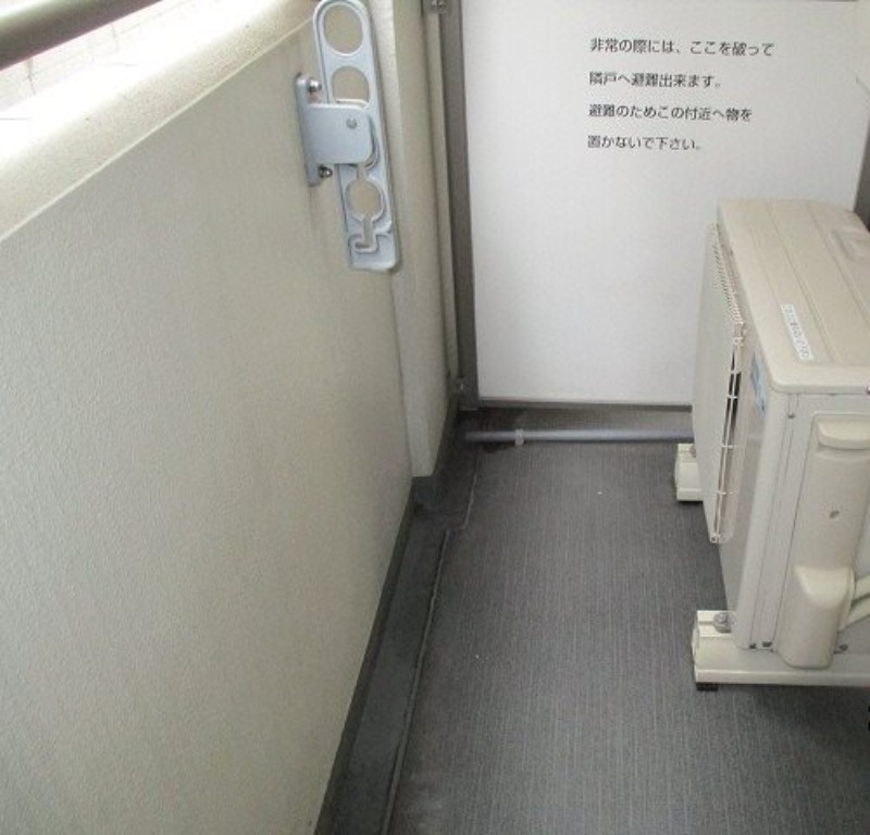 13/20 バルコニー