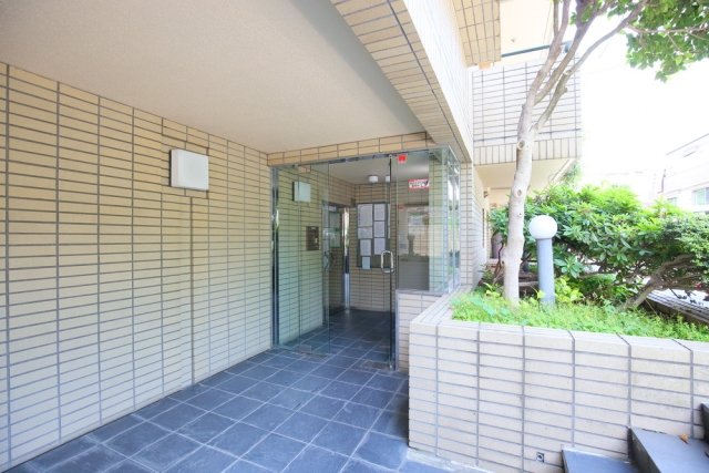 6/8 エントランス