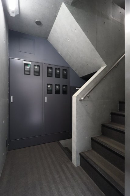 17/22 エントランス