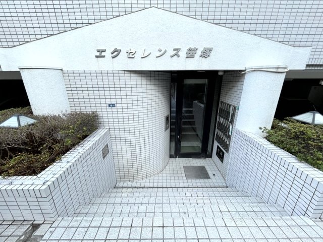 2/4 エントランス