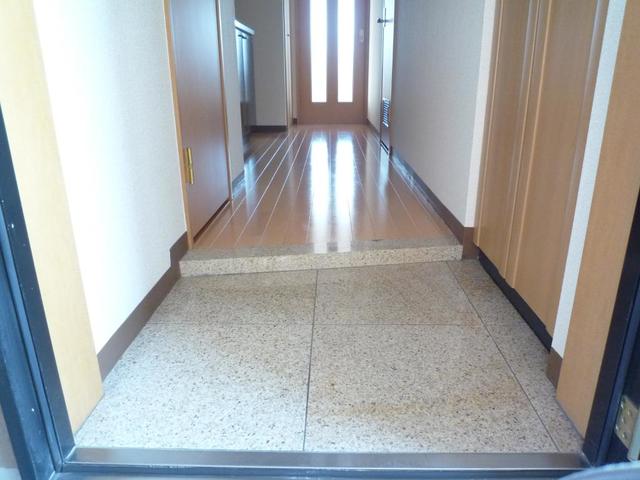 5/22 玄関