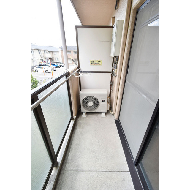 19/28 バルコニー