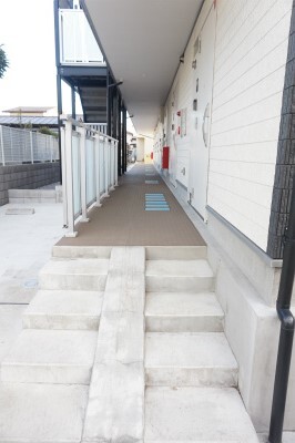 16/26 エントランス