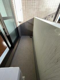 13/16 バルコニー