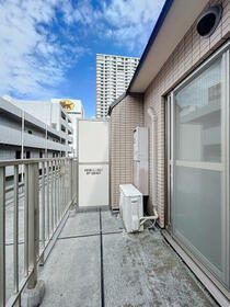 13/16 バルコニー