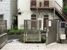 3/3 エントランス