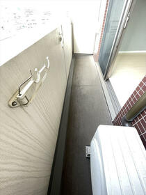 13/16 バルコニー