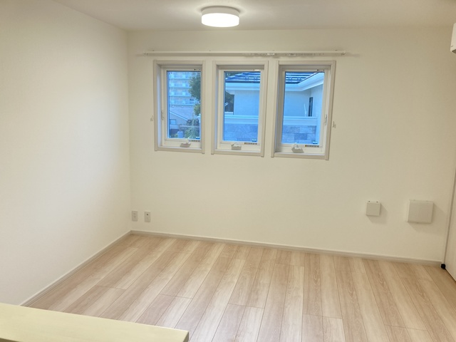 13/29 リビング/ダイニング