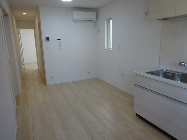 18/29 リビング/ダイニング