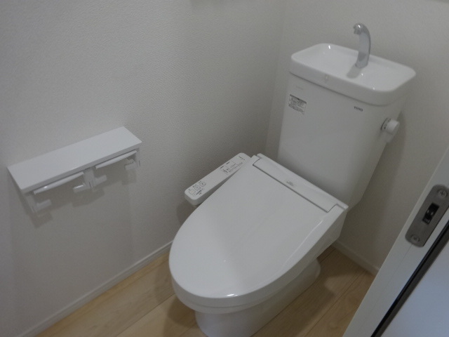 26/29 トイレ