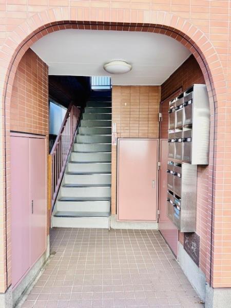 2/6 エントランス