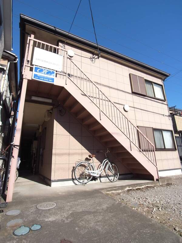 19/21 エントランス