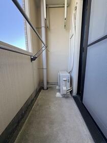 13/13 バルコニー