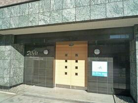 15/16 エントランス