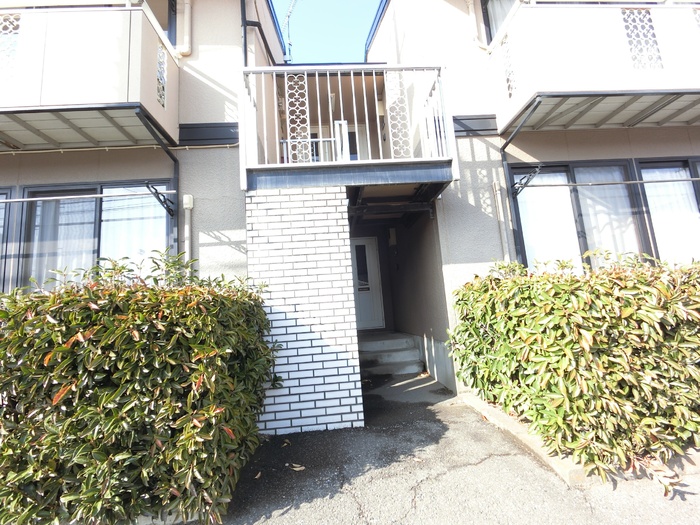 13/16 エントランス