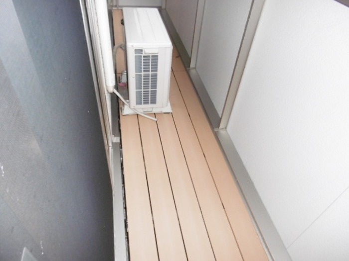 13/17 バルコニー