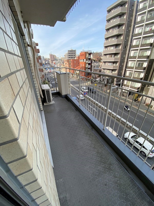 13/20 バルコニー