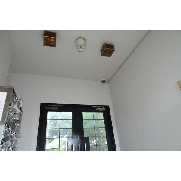 2/3 エントランス