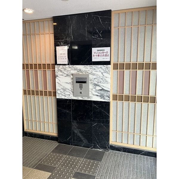 7/7 エントランス