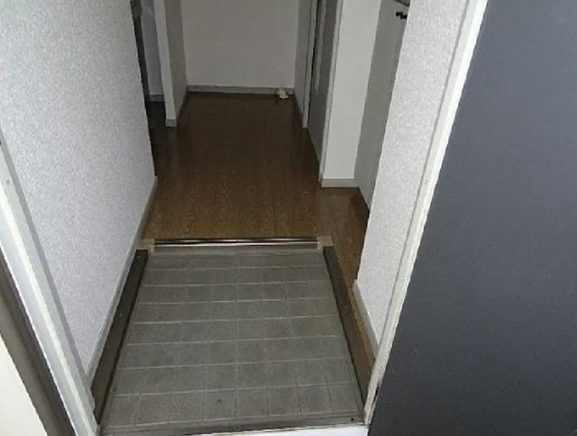 5/15 玄関