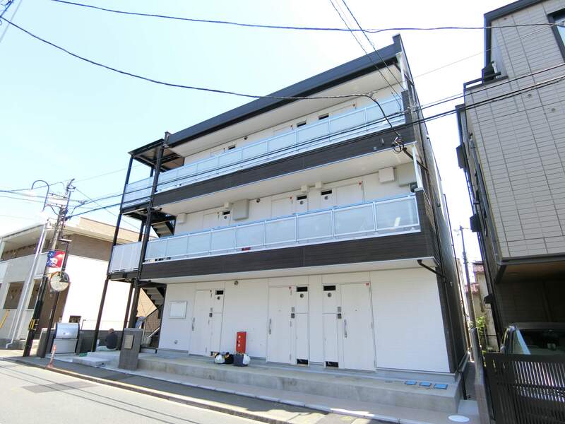 17/28 エントランス