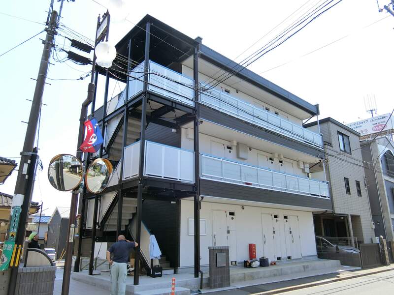 16/28 エントランス