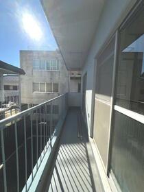 13/16 バルコニー