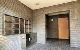 15/16 エントランス