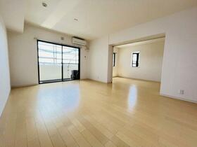 4/16 リビング/ダイニング