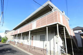 16/16 エントランス