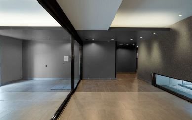 17/18 エントランス