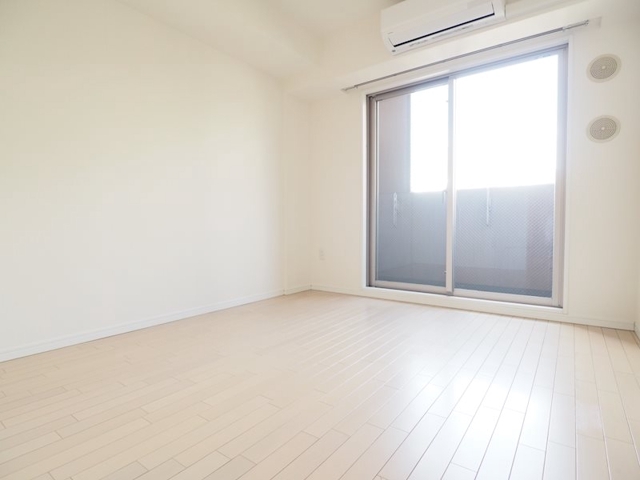 15/22 バルコニー