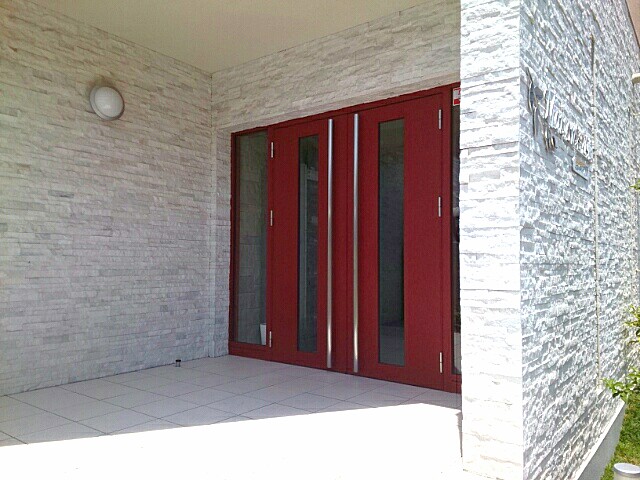 14/20 エントランス