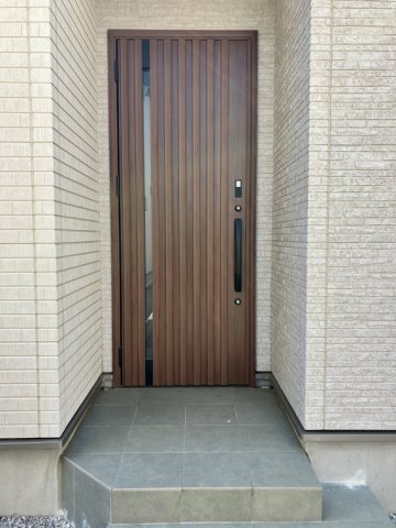 2/3 エントランス