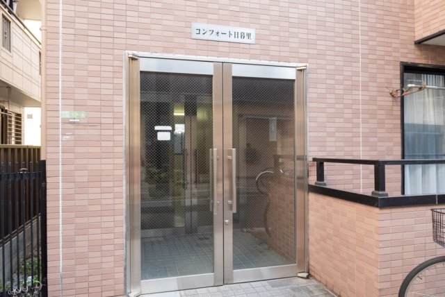 19/21 エントランス