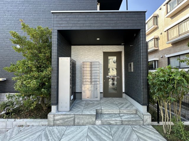 15/25 エントランス