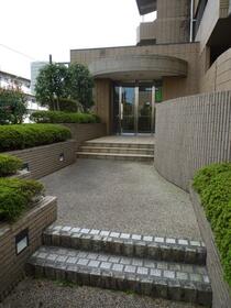 14/15 エントランス