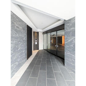 3/5 エントランス