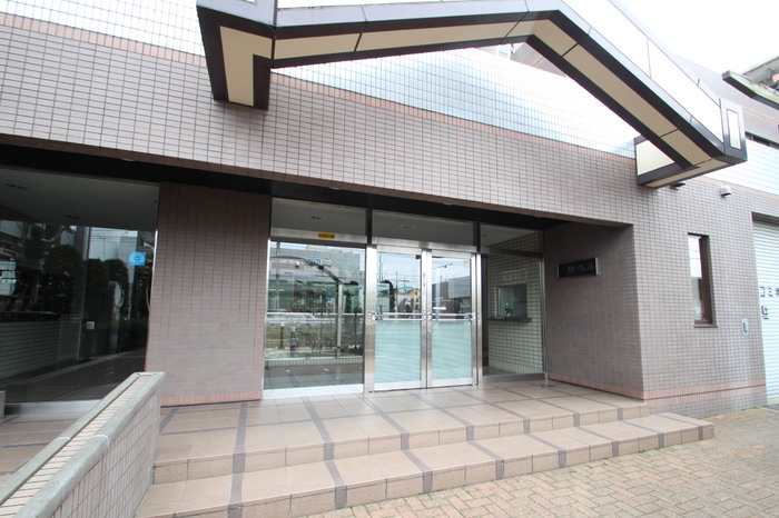 15/19 エントランス