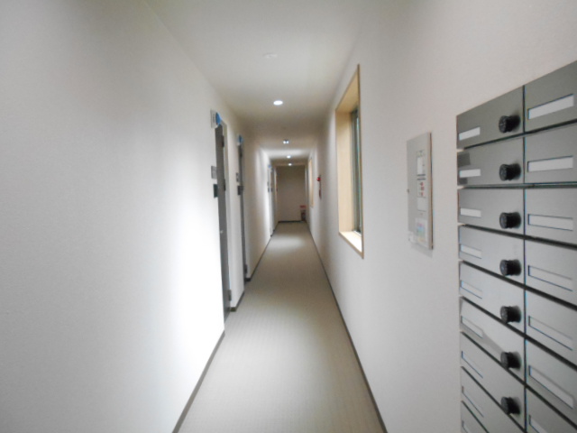 21/25 エントランス