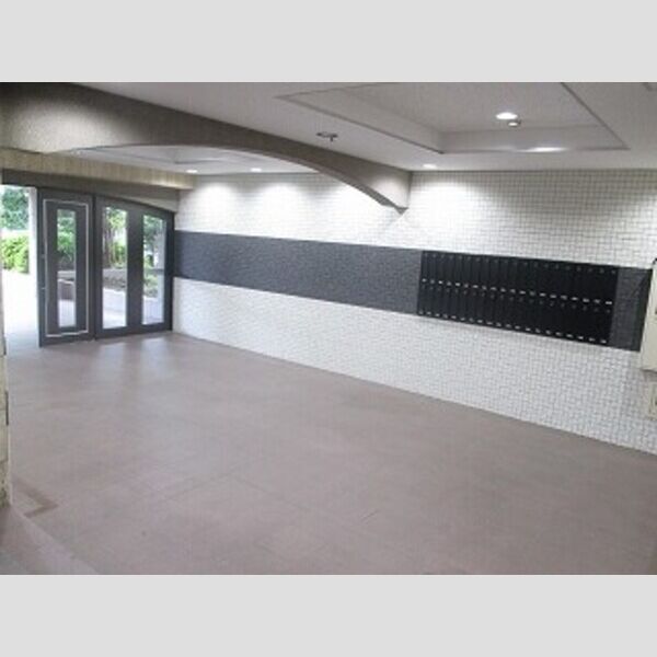 13/24 エントランス