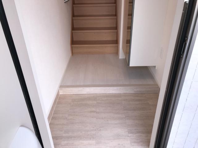 22/29 エントランス