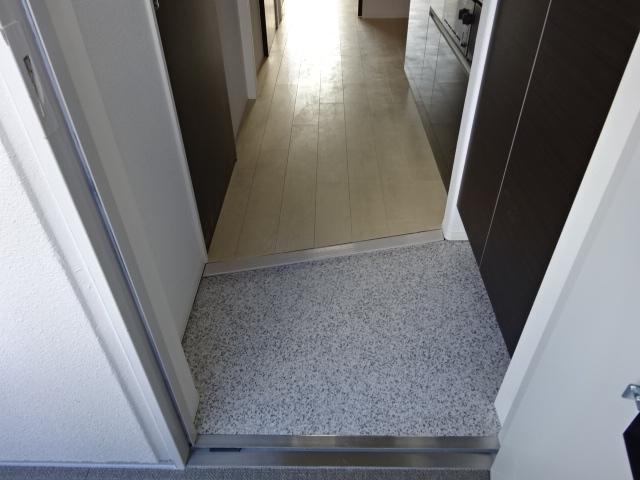 6/22 玄関
