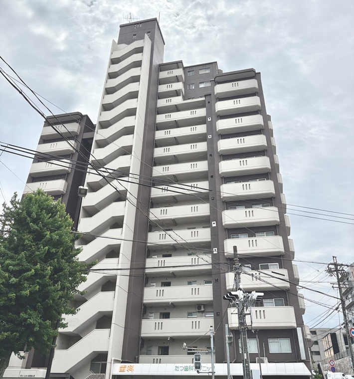 1/16 外観