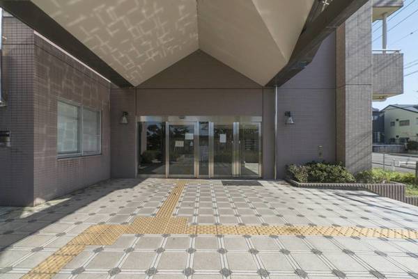 15/26 エントランス