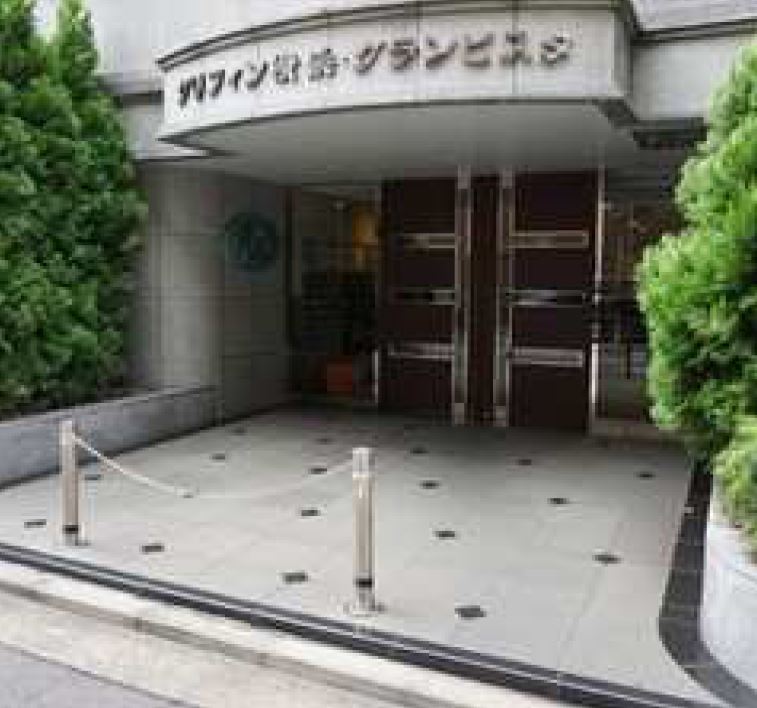 3/4 エントランス