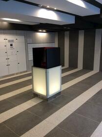 16/16 エントランス